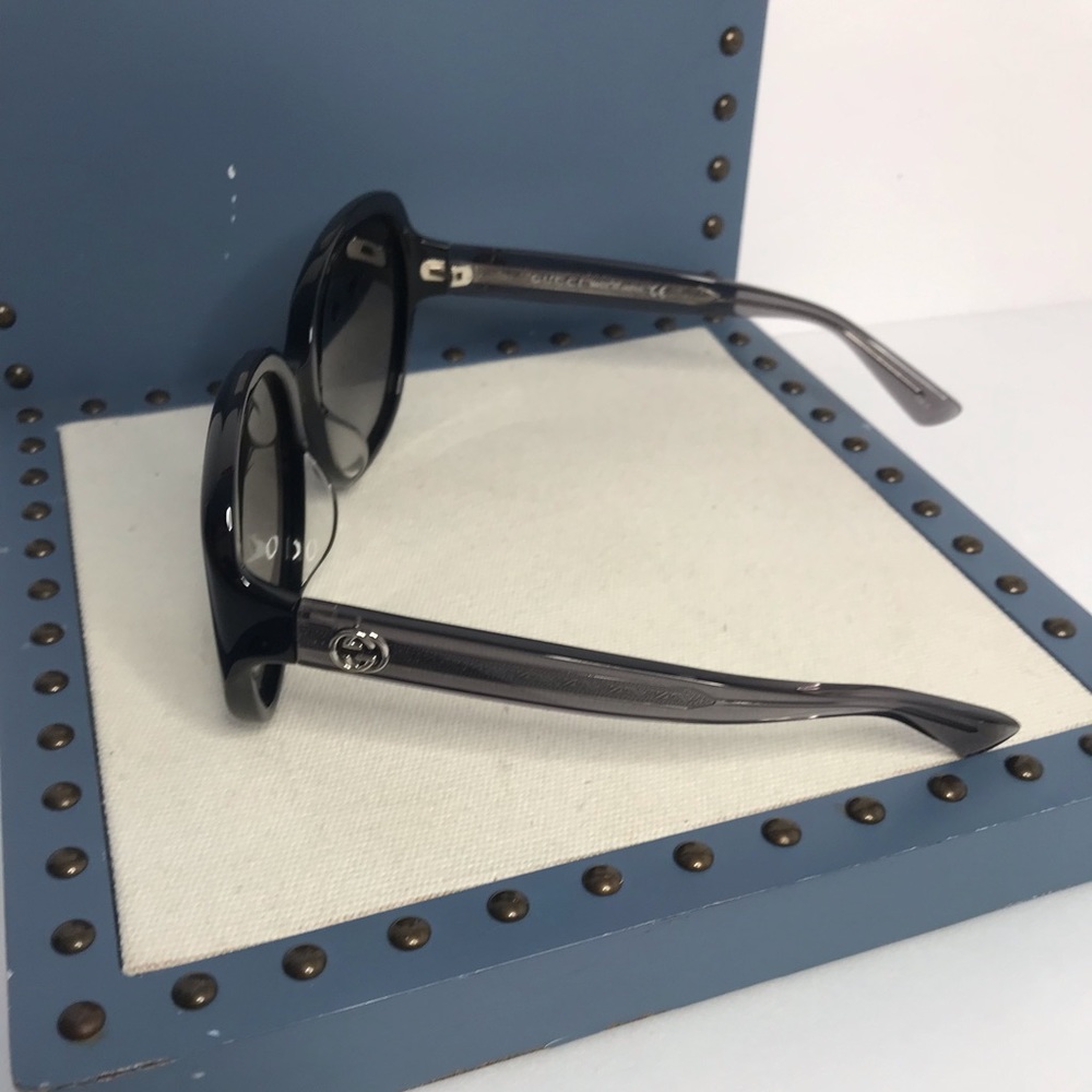Gucci Women's GG0080SK 002 Black/Grey Fashion Sunglasses 61mm - Picture 5 of 11